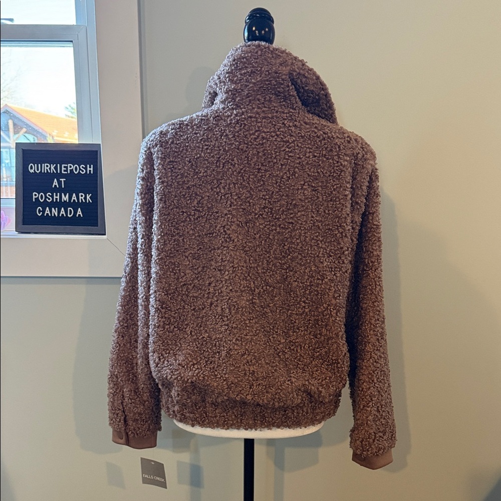 Gorgeous, Super Cozy Brown Sherpa Jacket NWT - Picture 6 of 13